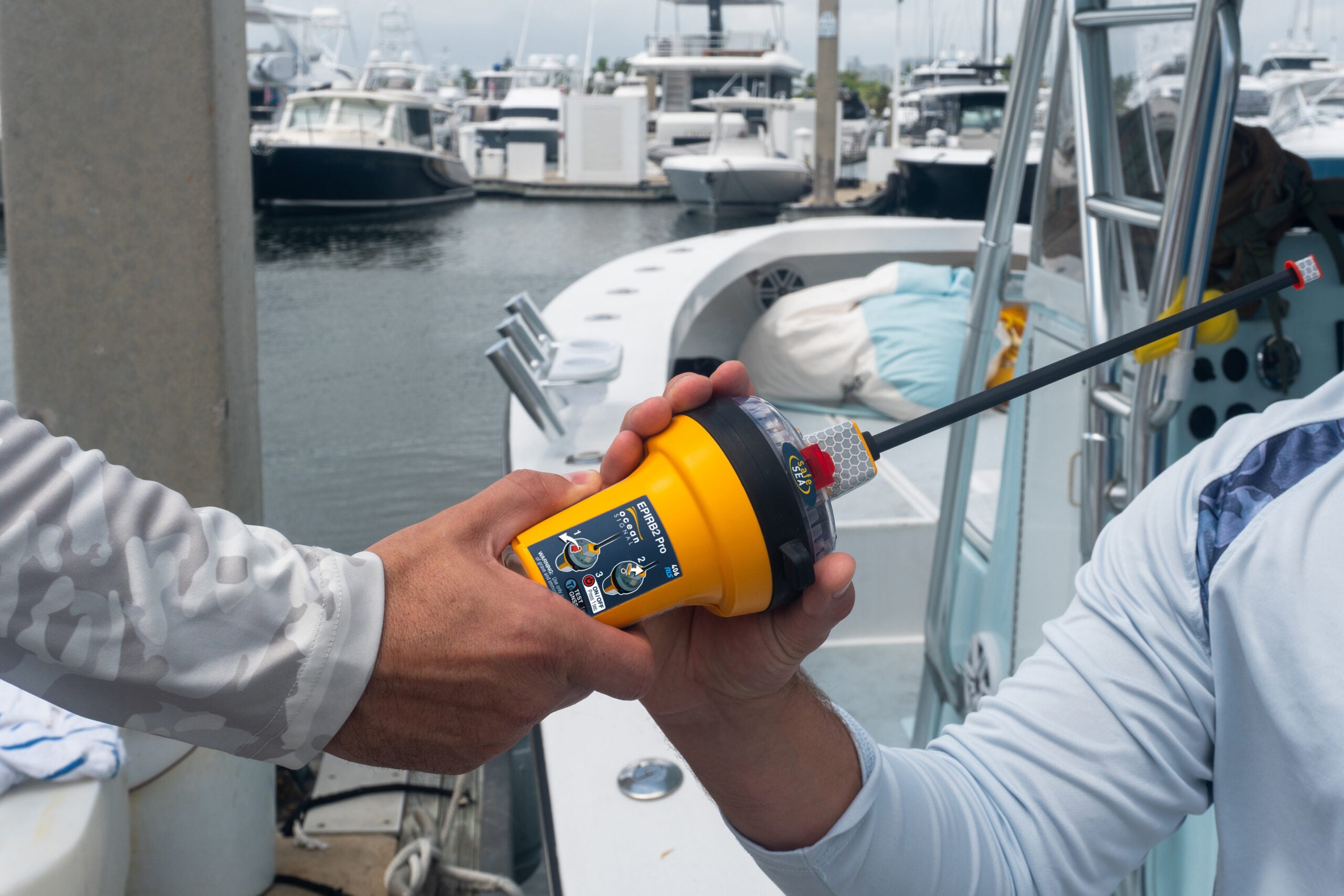 Ocean Signal rescueME EPIRB2 Pro Cat I with RLS & NFC (702S-04218)