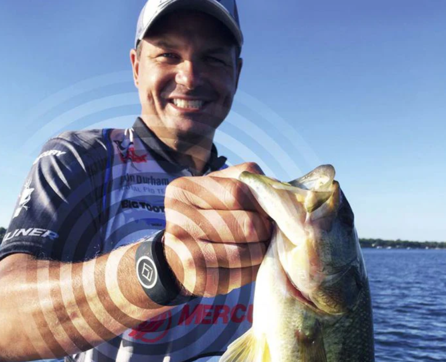 FELL Marine MOB+ xBAND Red Wristband - Marine-Grade Silicone Holder for xFOB Wireless Man Overboard Safety Device (72.380.301)