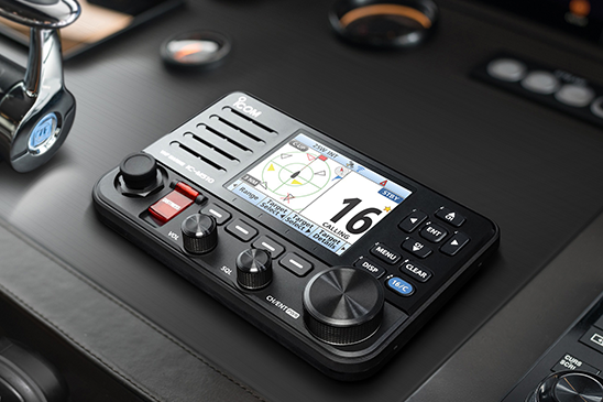 Icom M510 EVO VHF, AIS, Wi-Fi Marine Transceiver with Black HM-205RB Speaker Microphone (M510 PLUS EVO 51 USA)