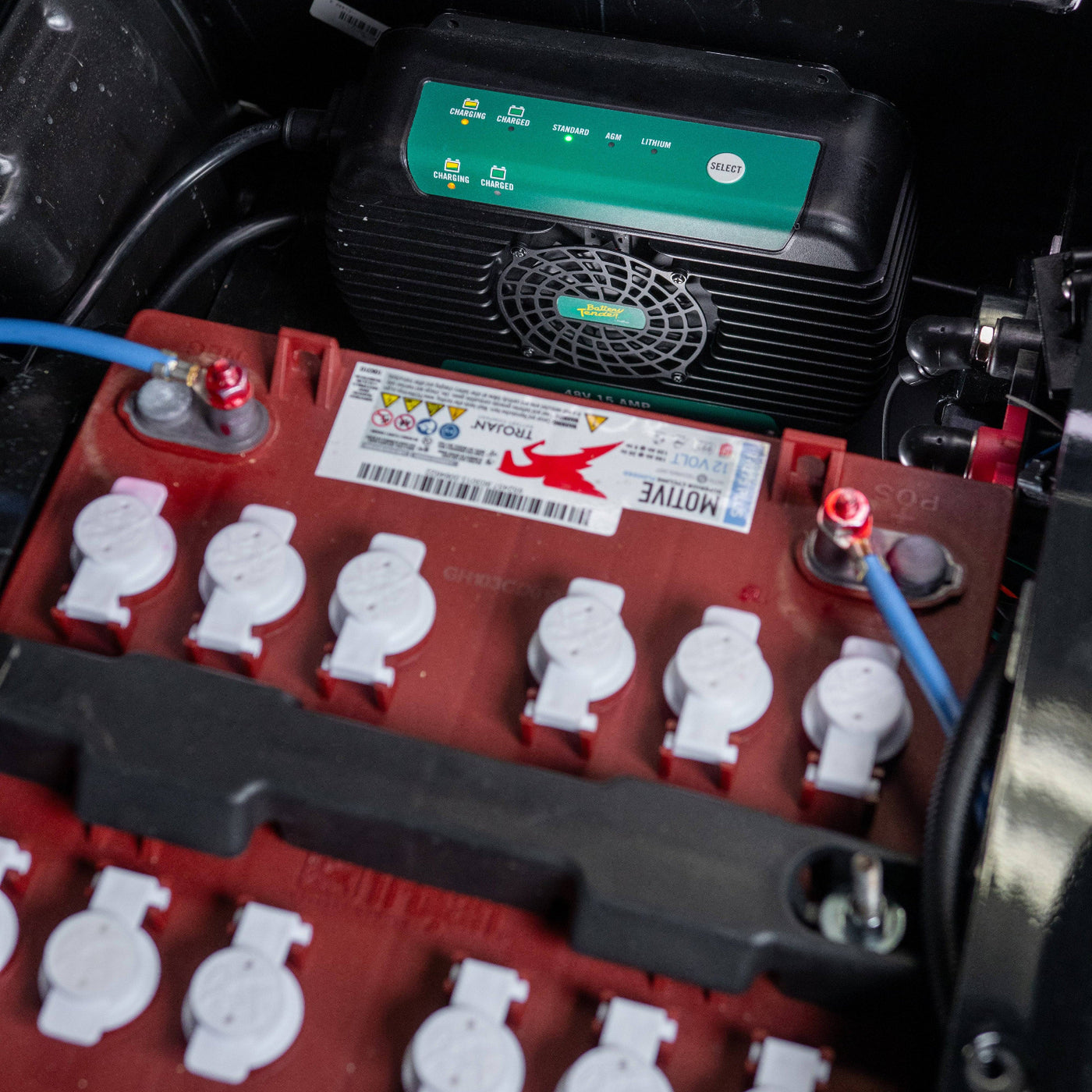 Battery Tender PowerPlus 48V 15  Amp On-Board Lithium Compatible Battery Charger & Maintainer (022-2014-DL-WH)