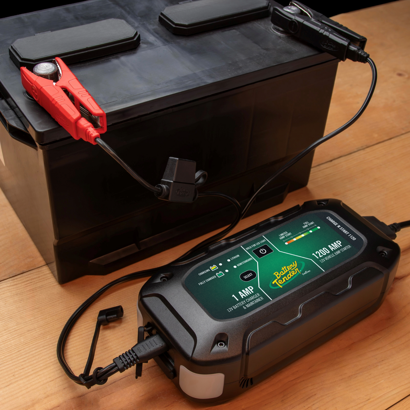 Battery Tender Charge N Start 1120 1  Amp Battery Charger & 1200 Amp Jump Starter (030-7012-WH)